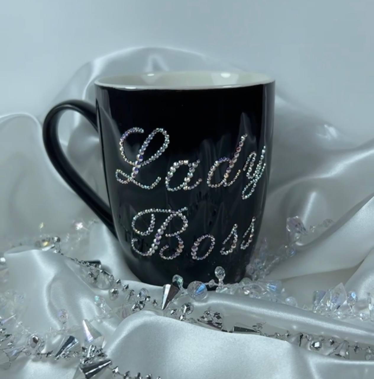 Name mug. Birthday gift for girlfriend, gift for mom, dad, friend. Mug with rhinestones.